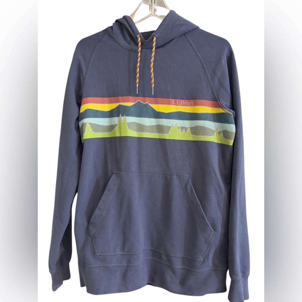 L.L.Bean Men’s Comfort Camp Graphic Hoodie 
Outdoor Sweatshirt Size Small